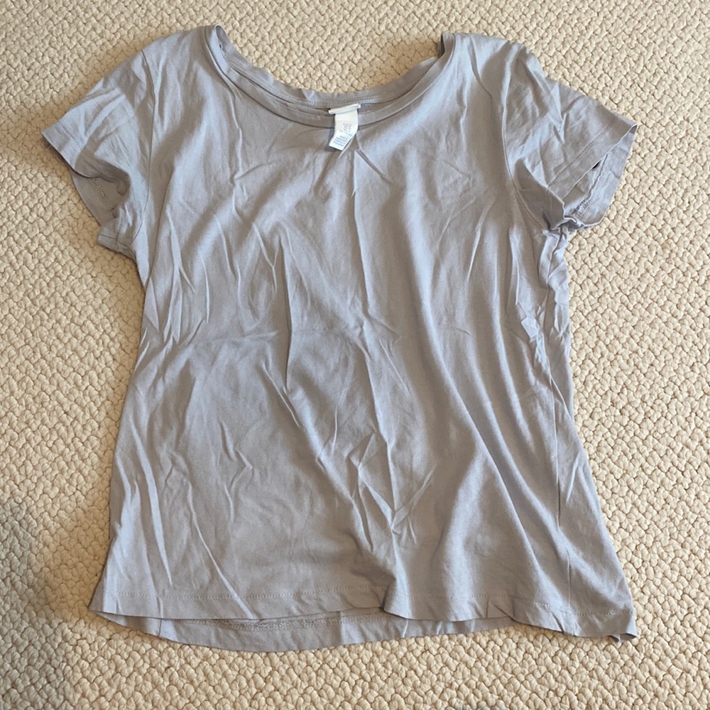 H&M basic tee size M